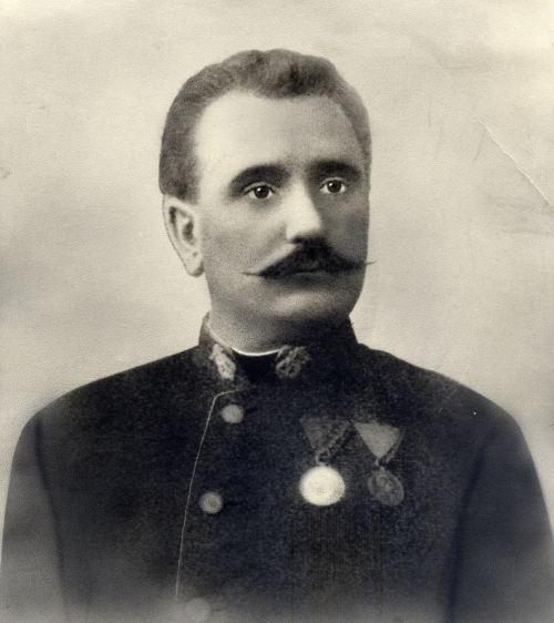 Schneider, Hermann J. - cliquer ici